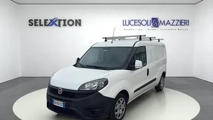 Usata 2019 Fiat Doblò Monovolume | 13.500 € (Molto cara)