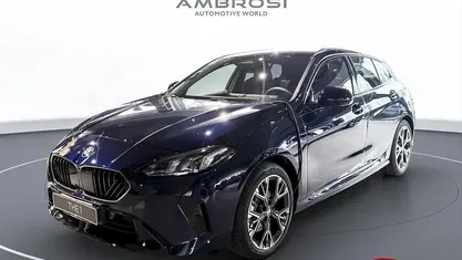 Nuova BMW 118 150 CV (110 kW) 2025 Tanzanite blue metallizzato Utilitaria