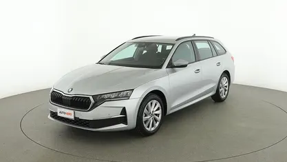Usata Skoda Octavia Executive 150 CV (110 kW) 2024 Argento Station wagon