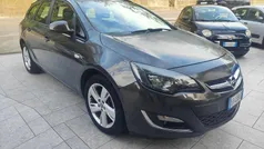Grigio Usata 2013 Opel Astra Station wagon | 2950 € (Ottimo prezzo)