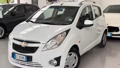 Usata Chevrolet Spark LS 68 CV (50 kW) 2010 Bianco Utilitaria