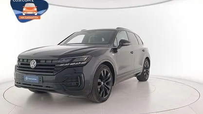 Grenadilla black metallizzato Usata 2023 VW Touareg Elegance SUV | 56.500 € (Buon prezzo)