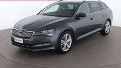 Grigio Usata 2021 Skoda Superb Executive Station wagon | 20.599 € (Super prezzo)