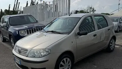 Usata Fiat Punto Classica 60 CV (44 kW) 2008 Grigio Utilitaria