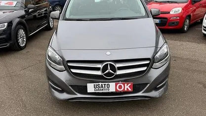 Usata 2025 Mercedes B180 Business Monovolume | 9800 €