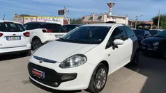 Bianco Usata 2011 Fiat Punto Classica Due volumi | 2999 € (Buon prezzo)