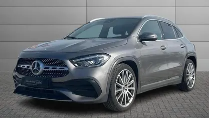 Usata Mercedes GLA200 Premium 150 CV (110 kW) 2022 Bianco SUV