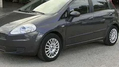 Usata 2011 Fiat Grande Punto Due volumi | 3800 € (Buon prezzo)