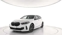 Bianco Usata 2024 BMW 118 Comfort Edition Due volumi | 29.500 € (Super prezzo)
