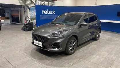 Begagnad Ford Kuga ST-Line X 225 HK (165 kW) 2023 Grå SUV