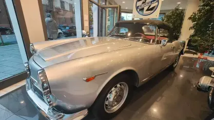 Usata Alfa Romeo Spider 145 CV (106 kW) 1960 Grigio Cabrio