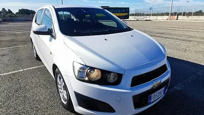 Usata Chevrolet Aveo LT 75 CV (55 kW) 2012 Bianco Berlina