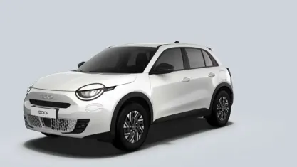 Usata Fiat 600 Pop 145 CV (106 kW) 2025 Bianco SUV