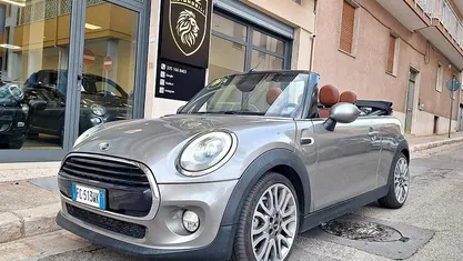 Usata 2016 Mini Cooper D Cabriolet Hype Cabrio | 17.200 € (Buon prezzo)