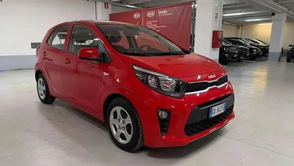 Rosso Usata 2022 Kia Picanto Urban Due volumi | 10.900 € (Buon prezzo)
