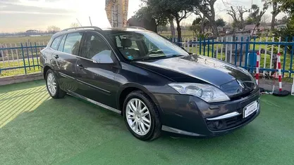Nero Usata 2008 Renault Laguna III Initiale Station wagon | 1750 € (Ottimo prezzo)