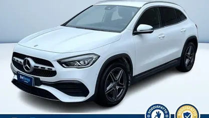 Usata 2022 Mercedes GLA200 Premium SUV | 35.000 € (Buon prezzo)