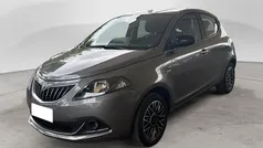 Grigio Usata 2024 Lancia Ypsilon S Due volumi | 13.950 € (Buon prezzo)