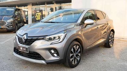 Gebraucht Renault Captur Techno 91 PS (66 kW) 2024 Grau SUV