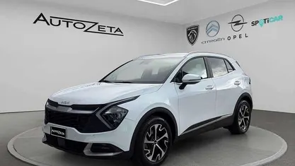 Bianco Usata 2022 Kia Sportage Style SUV | 24.500 € (Buon prezzo)