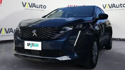 Usata Peugeot 3008 Allure 131 CV (96 kW) 2021 Blu SUV
