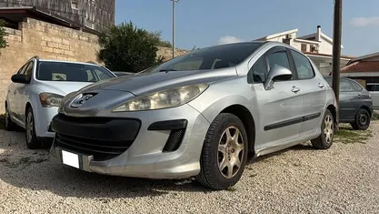 Usata Peugeot 308 109 CV (80 kW) 2010 Grigio Utilitaria