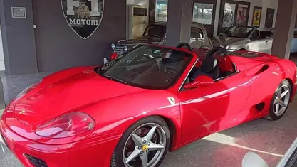 Usata Ferrari 360 400 CV (294 kW) 2003 Cabrio