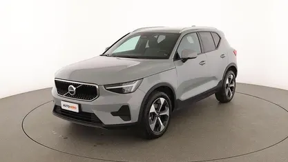 Usata Volvo XC40 Core 163 CV (119 kW) 2023 Grigio SUV