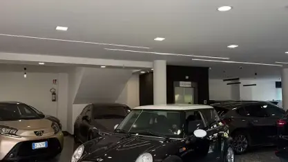 Usata Mini ONE 90 CV (66 kW) 2004 Nero Utilitaria