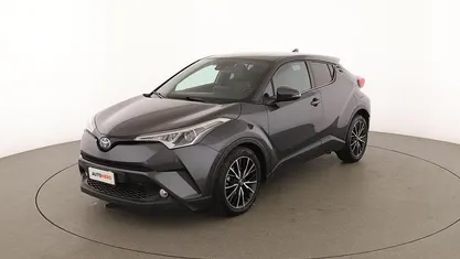 Begagnad Toyota C-HR Lounge 122 HK (89 kW) 2017 Grå SUV