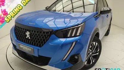 Usado Peugeot 2008 GT 131 CV (96 kW) 2022 Azul SUV