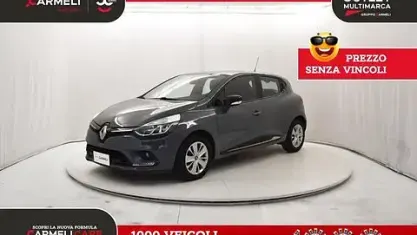 Usata Renault Clio Life 75 CV (55 kW) 2019 Grigio