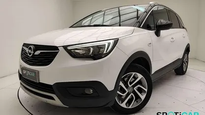 Usata Opel Crossland X Innovation 110 CV (80 kW) 2018 Grigio SUV
