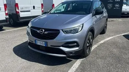 Usata Opel Grandland X Elegance 131 CV (96 kW) 2021 Grigio SUV