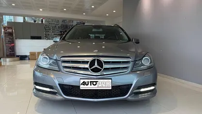 Usata Mercedes C200 Elegance 136 CV (100 kW) 2012 Berlina