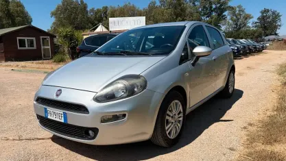 Usata Fiat Punto 95 CV (69 kW) 2017 Argento Utilitaria