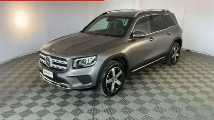 Usata Mercedes GLB200 Progressive 150 CV (110 kW) 2021 Grigio SUV