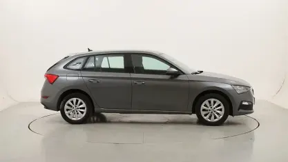 Usata Skoda Scala Ambition 95 CV (69 kW) 2023 Utilitaria
