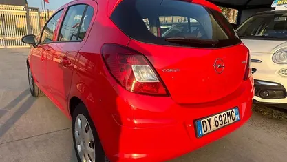 Usata Opel Corsa 75 CV (55 kW) 2009 Utilitaria