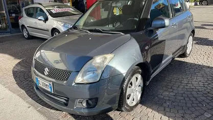Grigio Usata 2007 Suzuki Swift GLX Tre volumi | 3699 € (Buon prezzo)