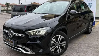 Nero Usata 2024 Mercedes GLA200 Advanced SUV | 32.900 € (Ottimo prezzo)