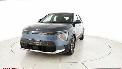 Occasion Kia e-Niro 150 kW (204 ch) 2023 Bleue SUV