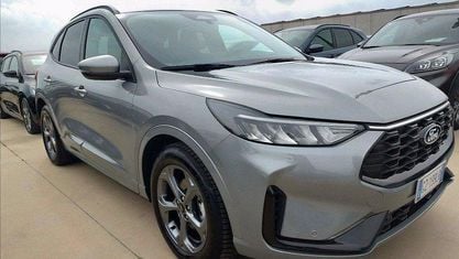 Usata Ford Kuga ST-Line 180 CV (132 kW) 2025 Grigio SUV