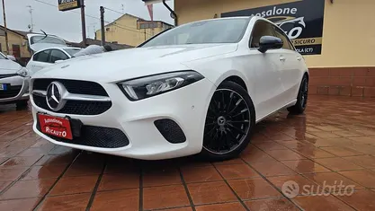 Usata Mercedes A180 116 CV (85 kW) 2019 Bianco Berlina