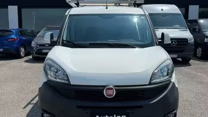 Usata Fiat Doblò 120 CV (88 kW) 2019 Bianco Monovolume