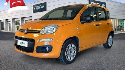 Arancione Usata 2019 Fiat Panda Easy Due volumi | 10.250 € (Buon prezzo)