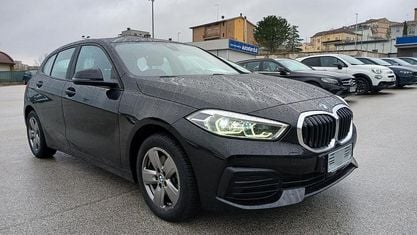 Gebraucht BMW 116 Advantage 116 PS (85 kW) 2021 Schwarz Kleinwagen