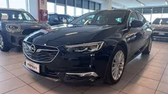 Blu Usata 2017 Opel Insignia Business Tre volumi | 11.900 € (Buon prezzo)