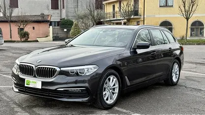 Usata BMW 520 Luxury Line 190 CV (139 kW) 2019 Nero Station wagon