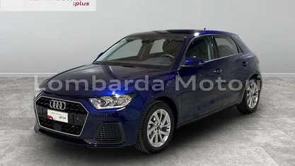 Blu navarra metallizzato Usata 2024 Audi A1 Sportback Admired Due volumi | 23.800 € (Buon prezzo)